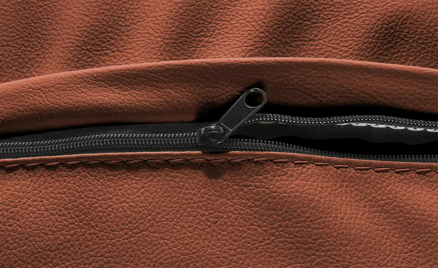 meinSofa Armlehnenkissen Dana | Chilli (Rot) 4 meinSofa Armlehnenkissen Dana | Chilli (Rot) – Bild 2