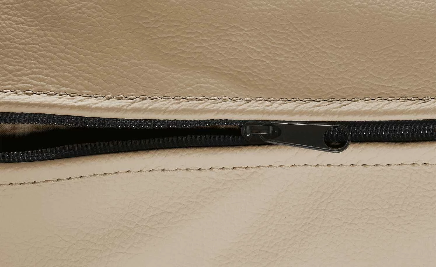 meinSofa Nierenkissen Dana | Linen (Hellbraun) 6 meinSofa Nierenkissen Dana | Linen (Hellbraun) – Bild 4