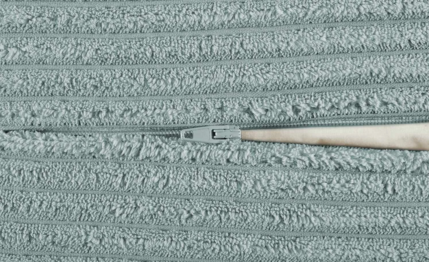 VIVA Armlehnenkissen Sila | Light Blue (Blau-Grau) 9 VIVA Armlehnenkissen Sila | Light Blue (Blau-Grau) – Bild 7