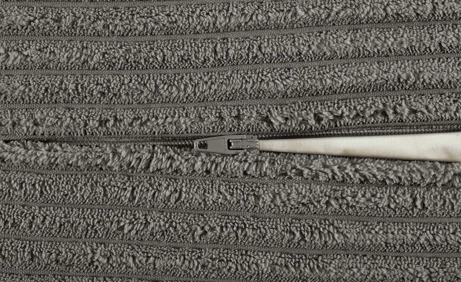 VIVA Armlehnenkissen Sila | Dark Grey (Anthrazit) 8 VIVA Armlehnenkissen Sila | Dark Grey (Anthrazit) – Bild 6