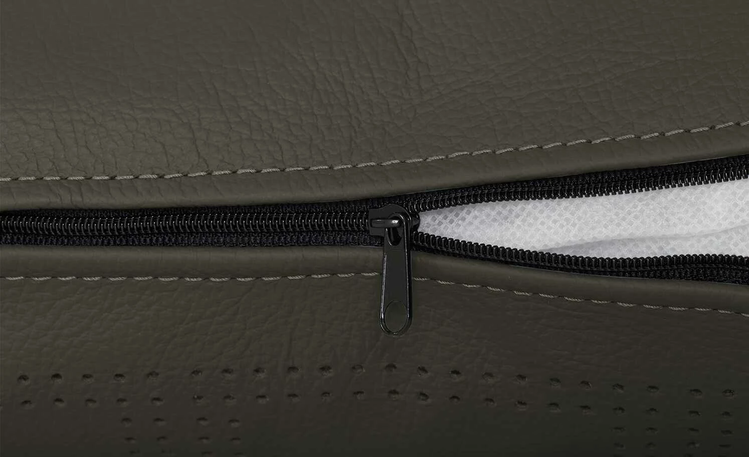 meinSofa Nierenkissen Grace | Schoko (Dunkelbraun) 8 meinSofa Nierenkissen Grace | Schoko (Dunkelbraun) – Bild 6