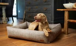 Designed by Lotte Hundebett Unnay | M