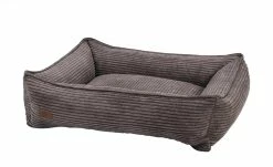 Designed by Lotte Hundebett Ribbed | Braun M